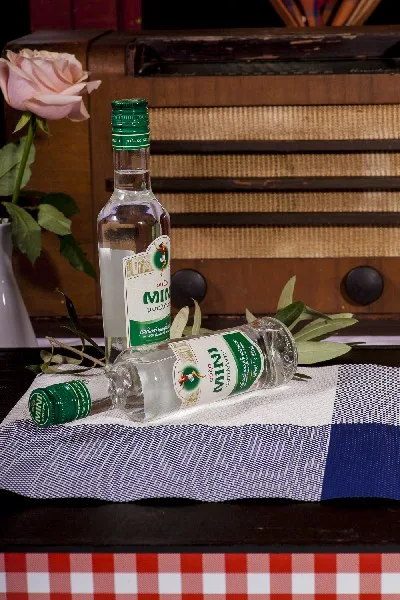 Ούζο Καραφάκι Μίνι