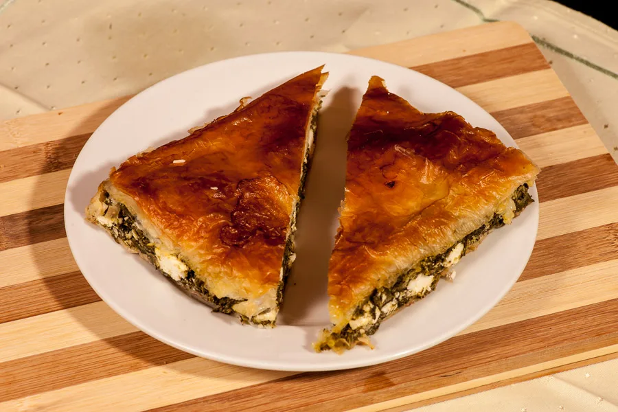 Σπανακόπιτα Ταψιού